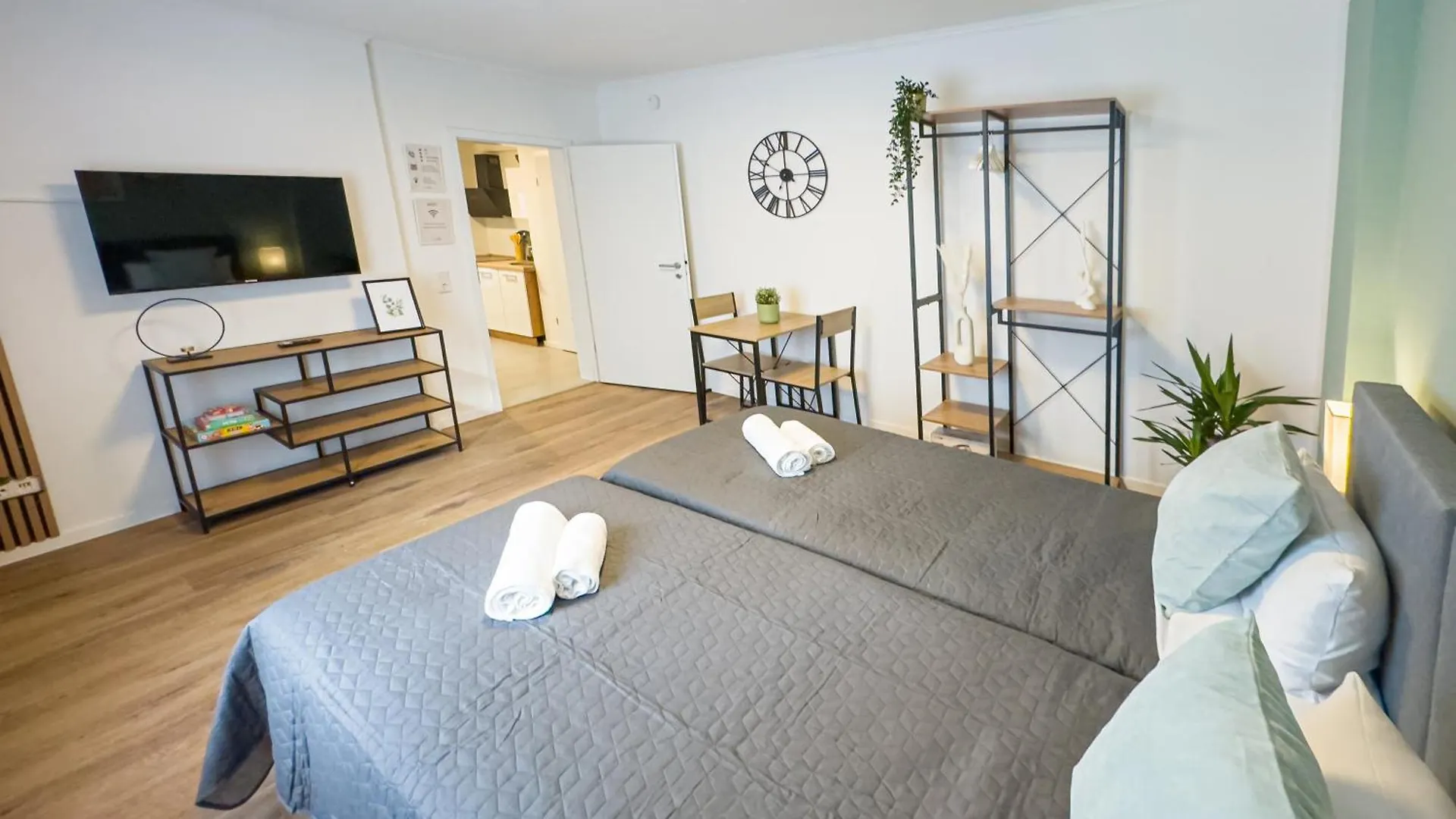Apartmán Immostay M#4 Ferien- Apartment, Wifi & Parken, Boxspring-Betten Brémy